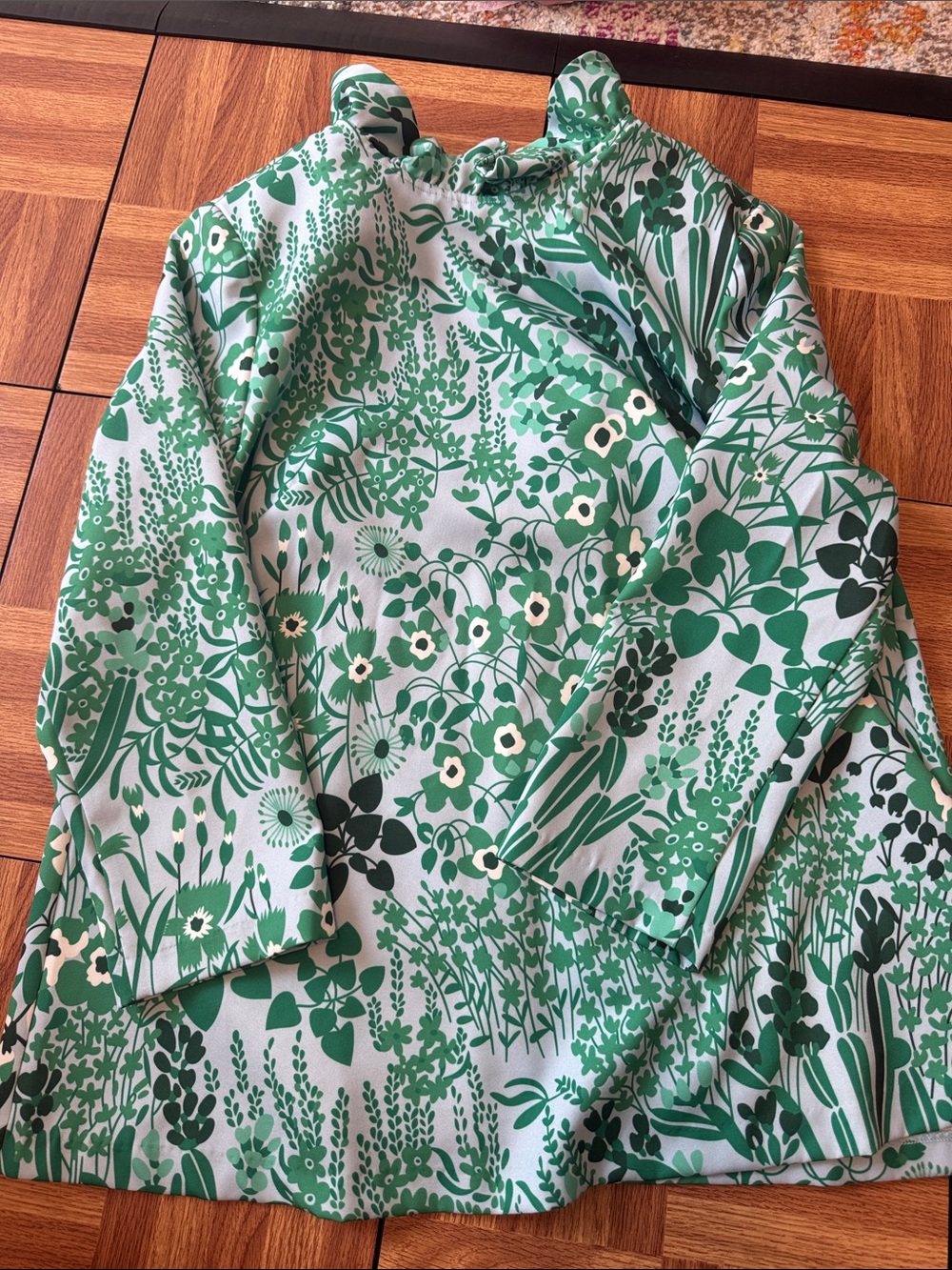 Tuckernuck Green and White Botanical Print Ruffle-Neck Blouse